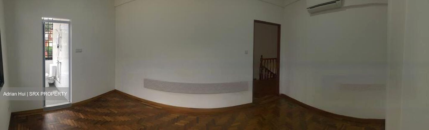 Opera Estate (D15), Terrace #477592651